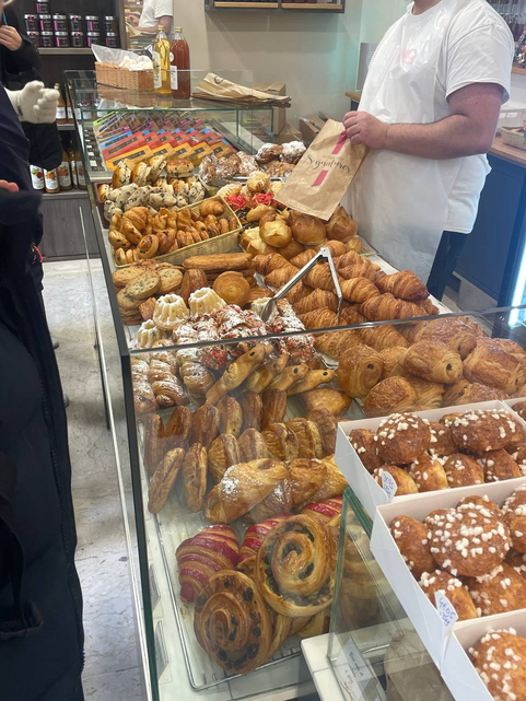 Photo of the boulangerie counter